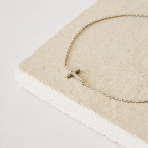 Pulsera Cruz Tumbada